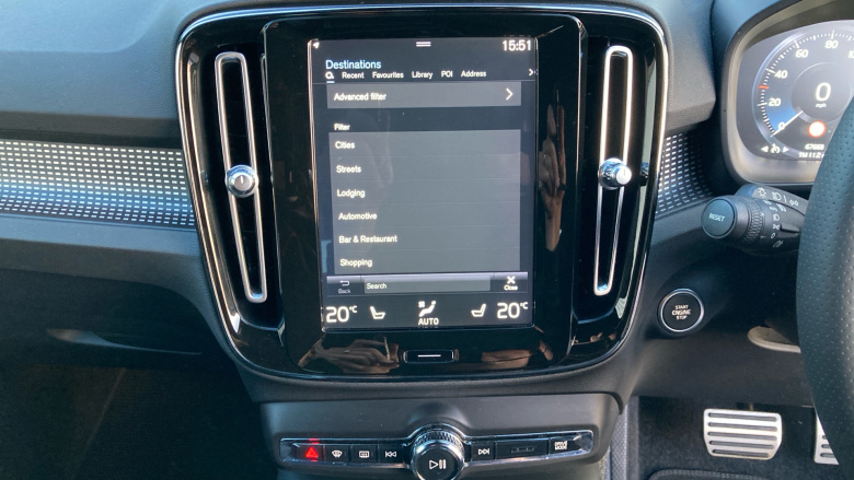 Volvo Xc40 2.0 D3 R DESIGN 5dr AWD Geartronic Diesel Estate